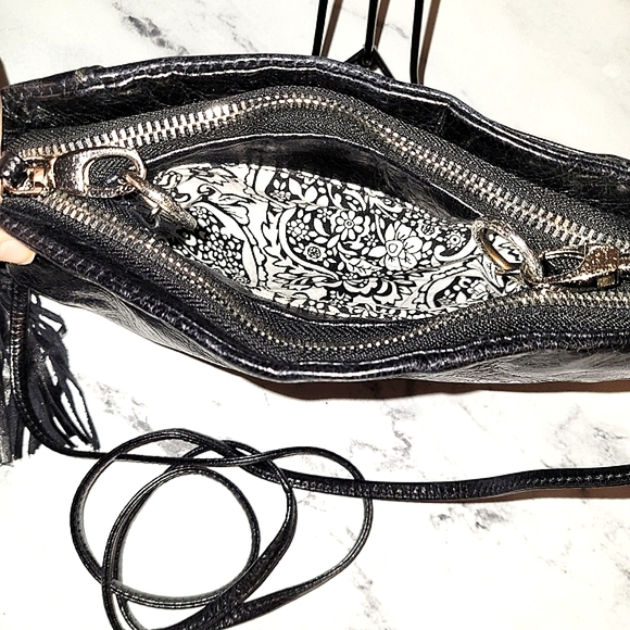 HOBO The Original Black Distressed Leather Crossbody Bag + Clutch + Wallet - Picture 5 of 10